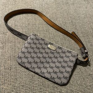 Michael Kors Waist Bag
